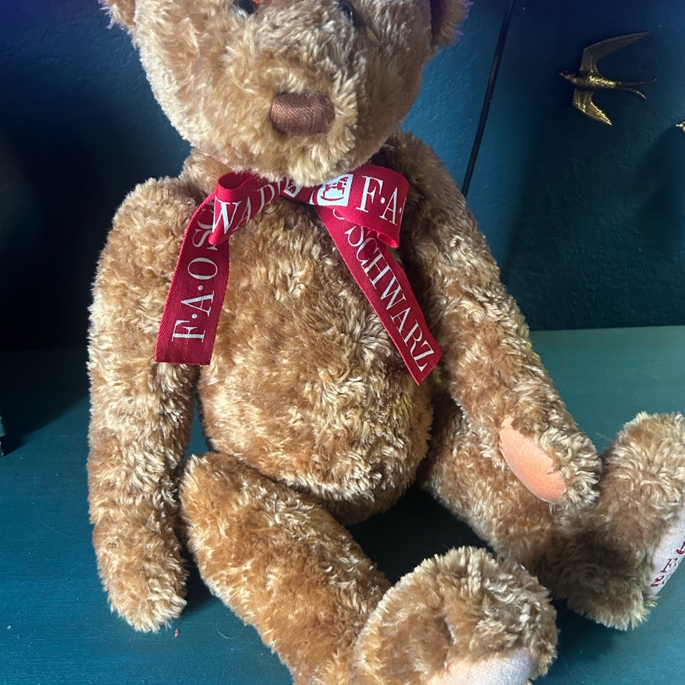 2001 vintage Fao Schwartz Caramel Brown Plush Teddy Bear with Red Ribbon